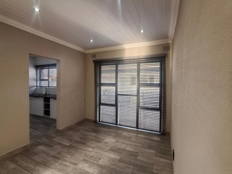 To Let 3 Bedroom Property for Rent in Windsor Park Estate Western Cape